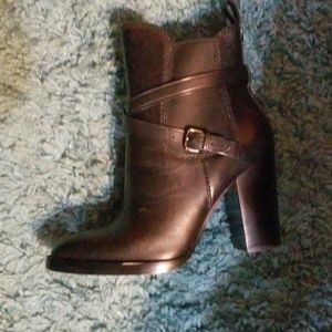 Ankle boots